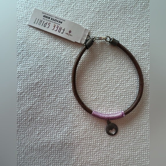 NWT Peyote Bird Silver Charm Brown and Pink Leather Bracelet with Heart Charm - Picture 8 of 11